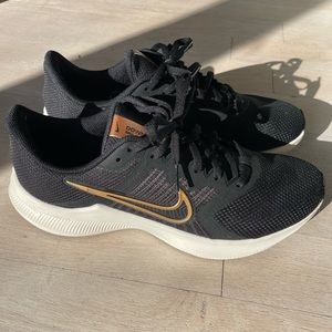 Women’s Nike Downshifter